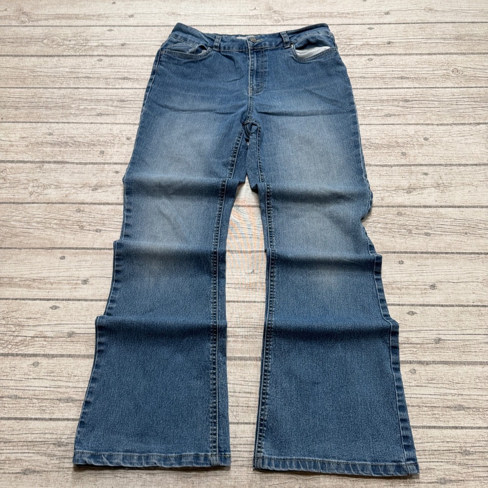 WindRiver Jeans Women's 8x32 Blue Denim High Rise Flared Medium Wash Stretch Y2K